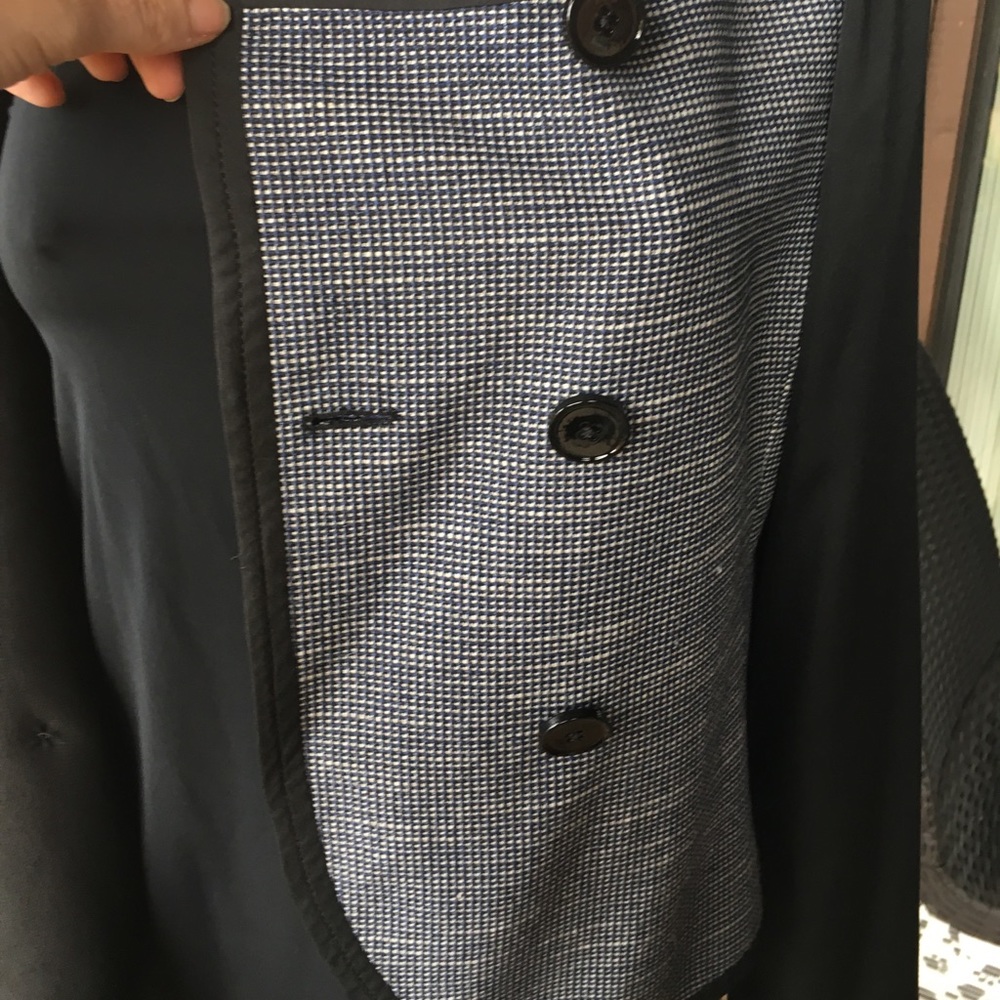 GAP B&W Button-Up Jacket - Picture 4 of 9